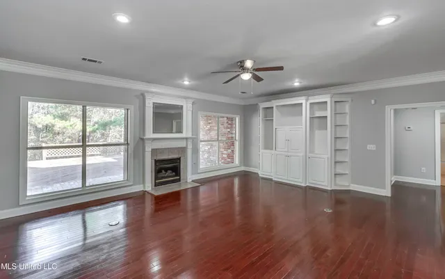 $374,900 | 307 Meadowview Lane, Brandon, MS 39047