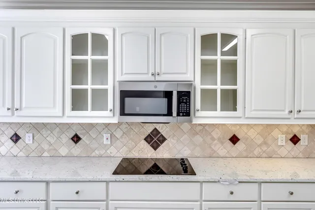 $374,900 | 307 Meadowview Lane, Brandon, MS 39047