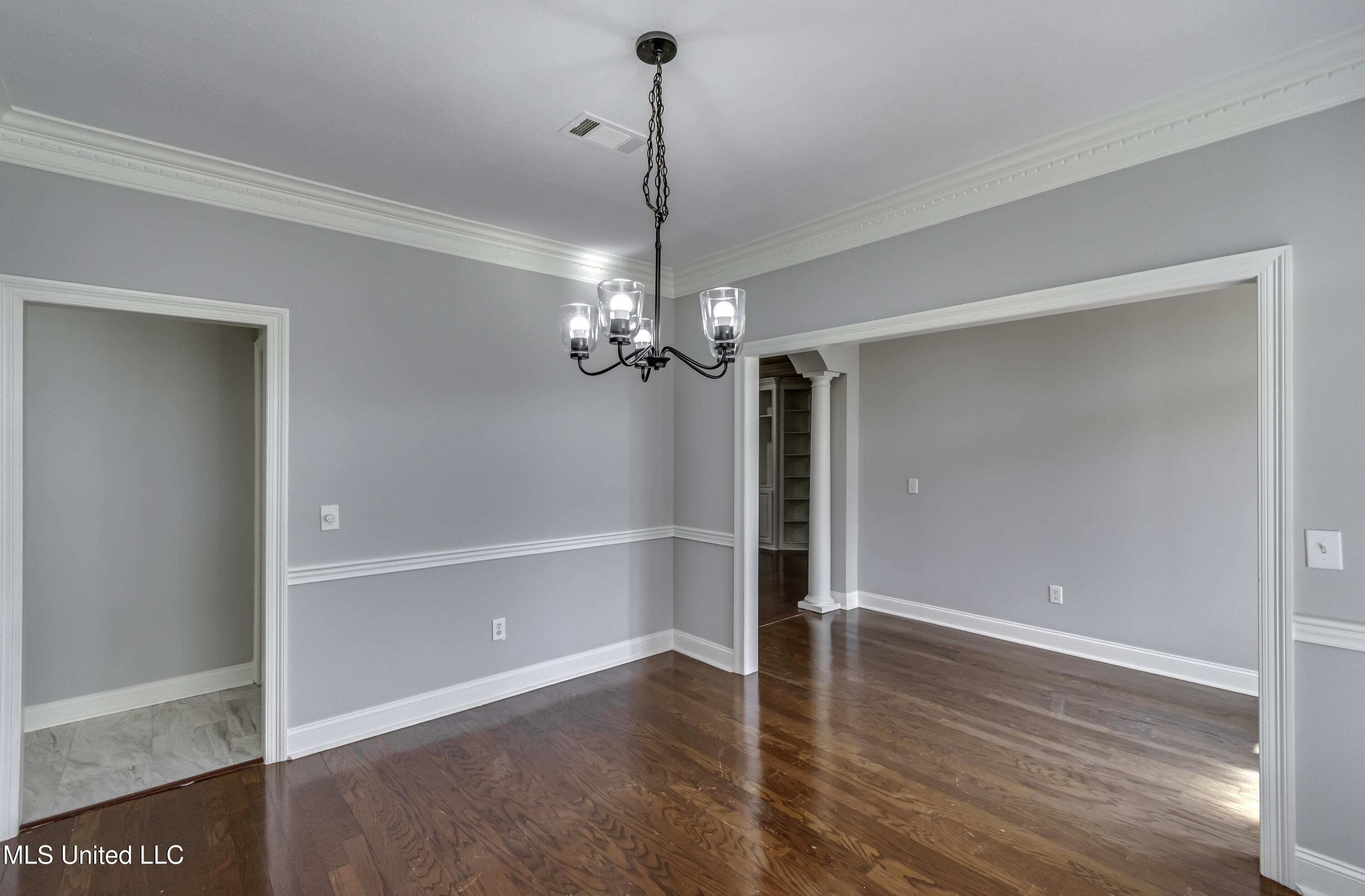 307 Meadowview Lane Brandon, MS 39047 - Photo 27 of 58 307 Meadowview Lane--25