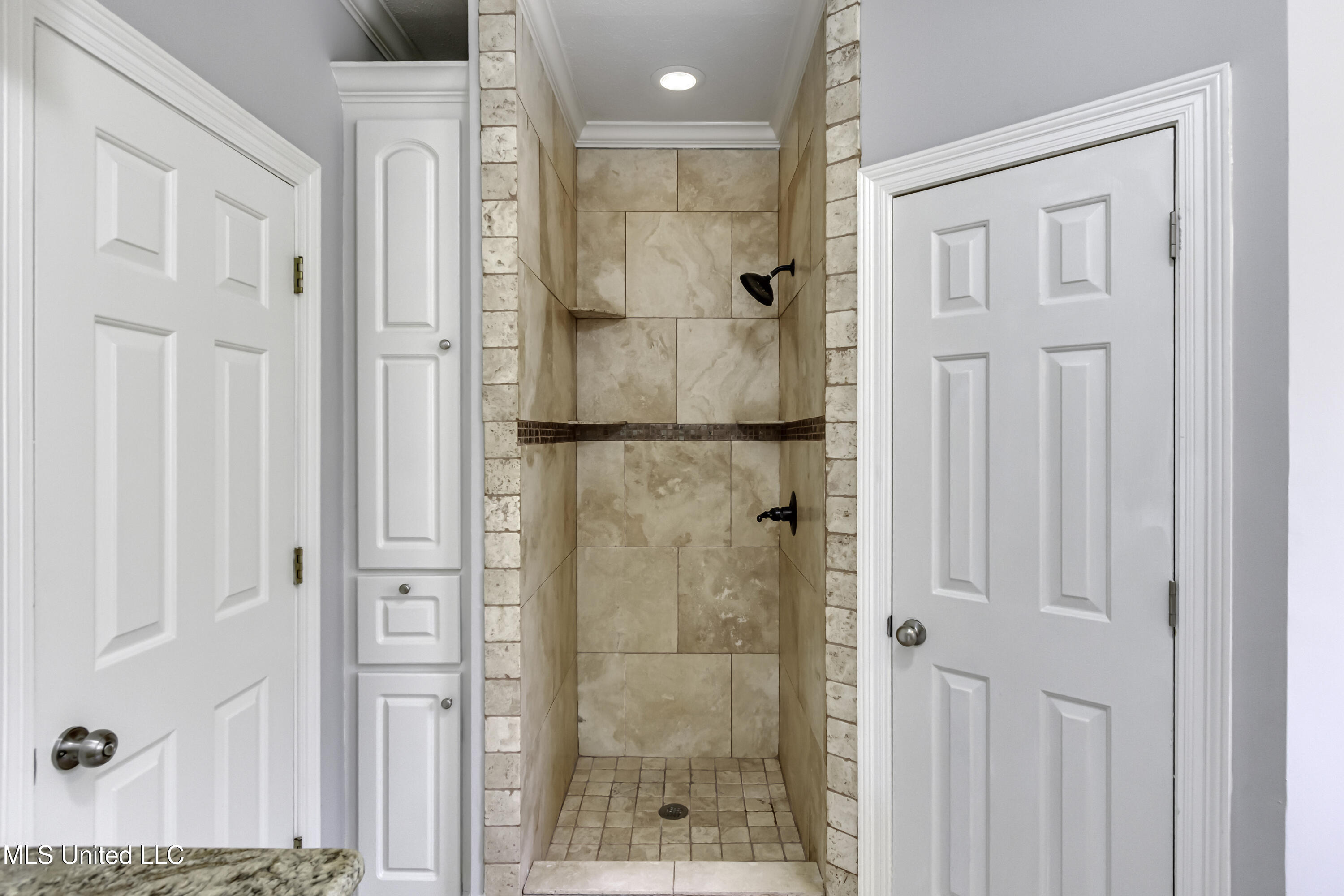 307 Meadowview Lane Brandon, MS 39047 - Photo 39 of 58 307 Meadowview Lane--64