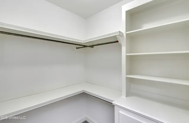 $374,900 | 307 Meadowview Lane, Brandon, MS 39047