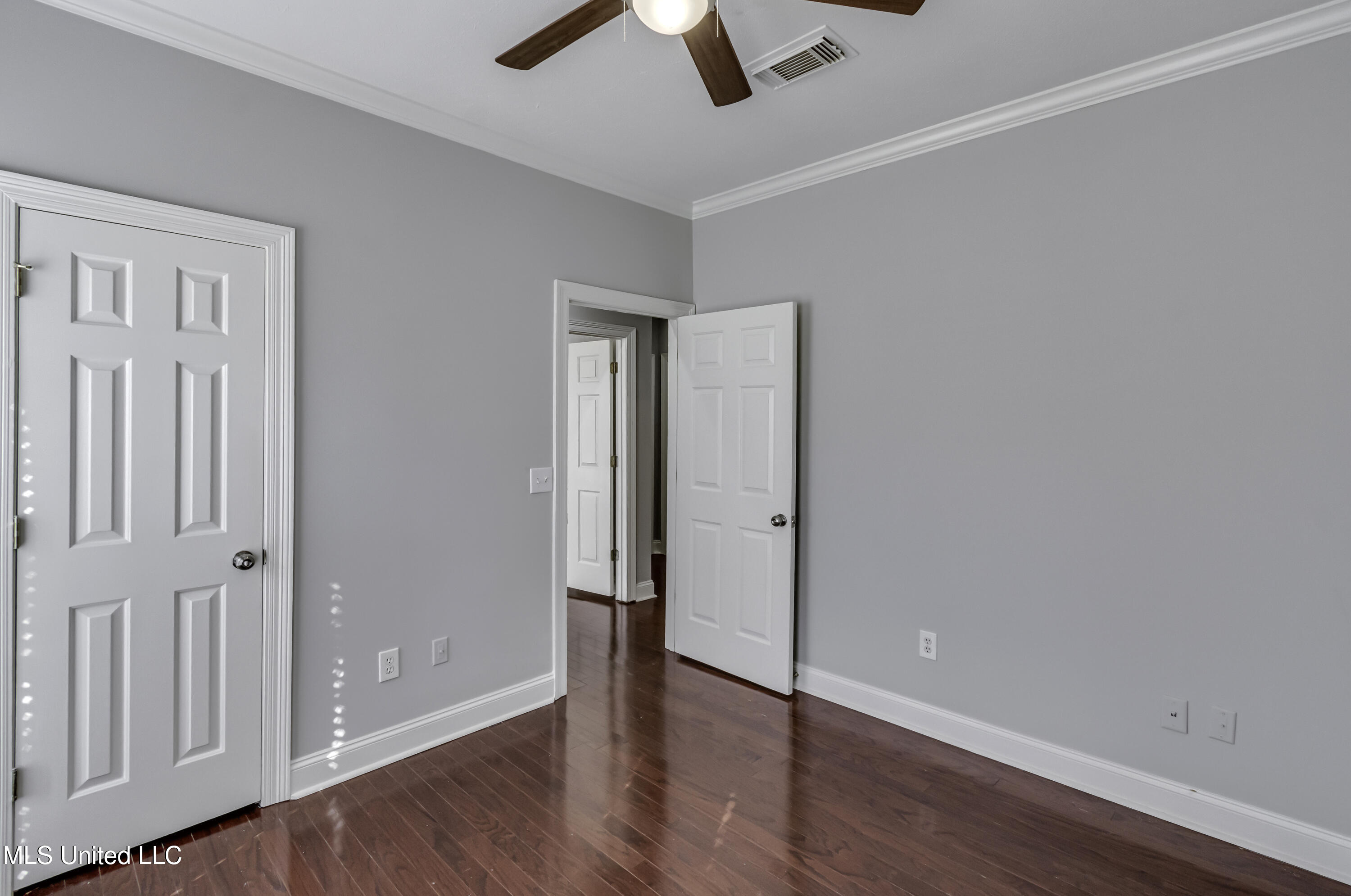 307 Meadowview Lane Brandon, MS 39047 - Photo 47 of 58 307 Meadowview Lane--51