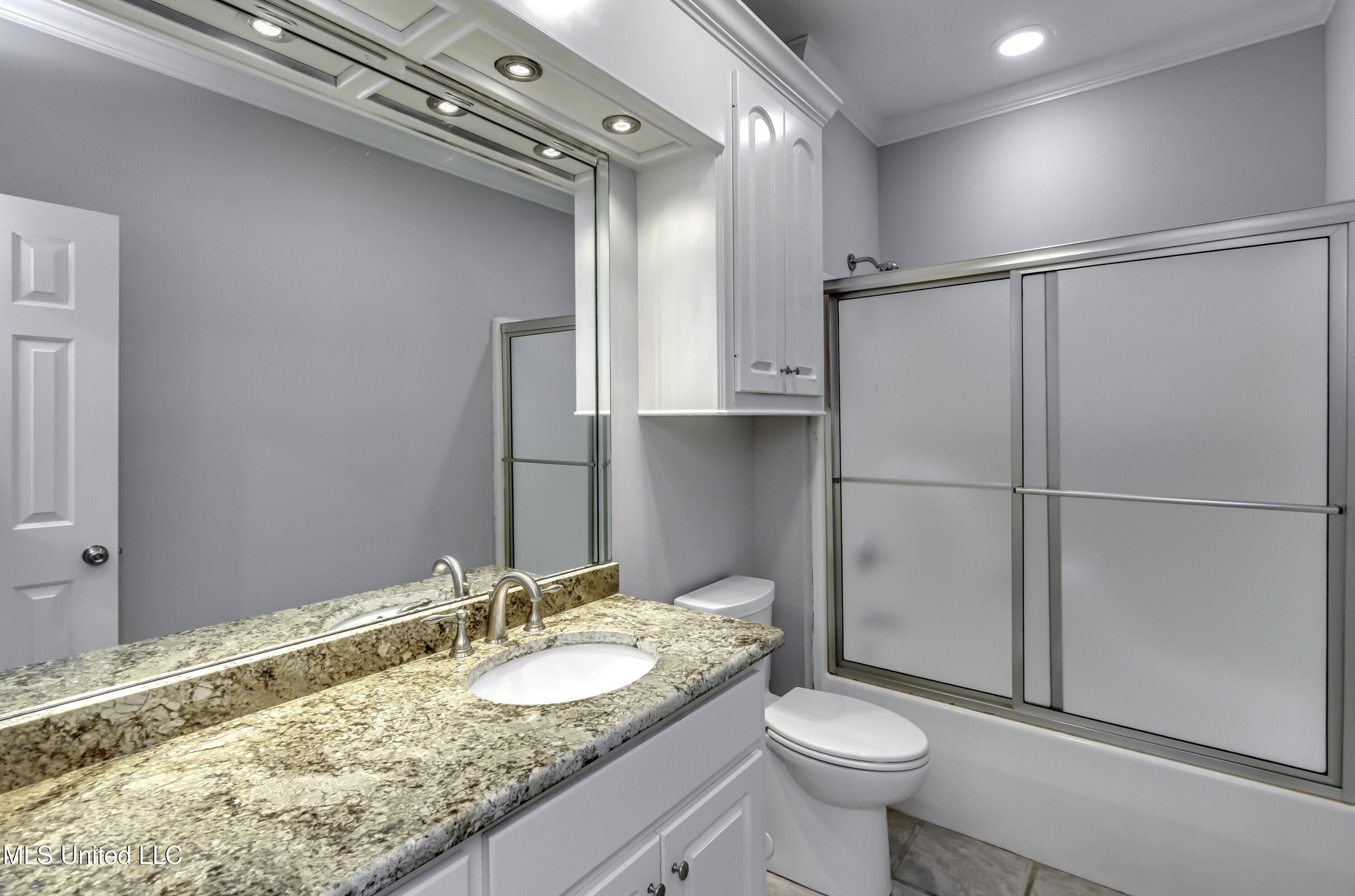 307 Meadowview Lane Brandon, MS 39047 - Photo 51 of 58 307 Meadowview Lane--57