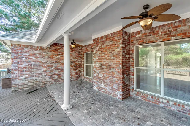 $374,900 | 307 Meadowview Lane, Brandon, MS 39047