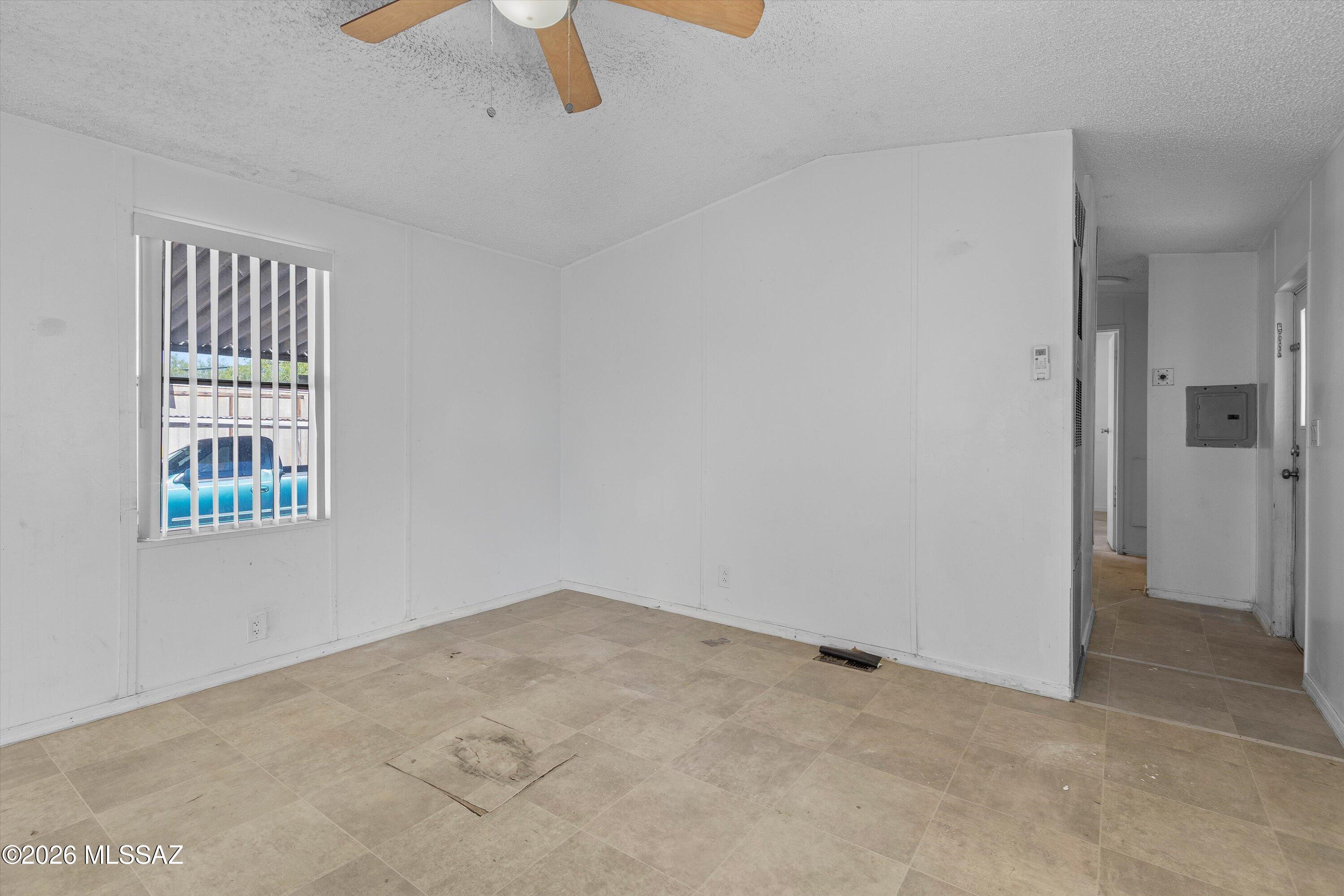 3000 North Romero Road, Unit A9 Tucson, AZ 85705 - Photo 4 of 27 04-100495809