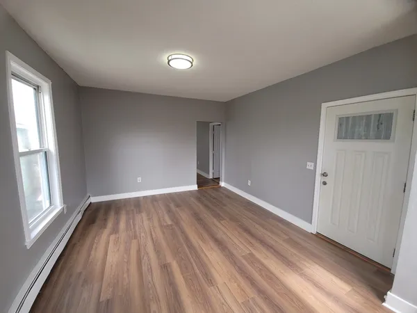 $3,000 | 26 Endicott Street, Unit 2, Lynn, MA 01902