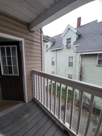 $3,000 | 26 Endicott Street, Unit 2, Lynn, MA 01902