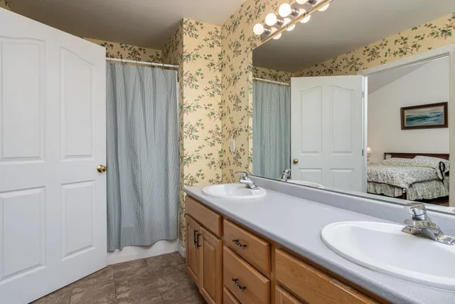 $525,000 | 5 Holly Circle, Bow, NH 03304