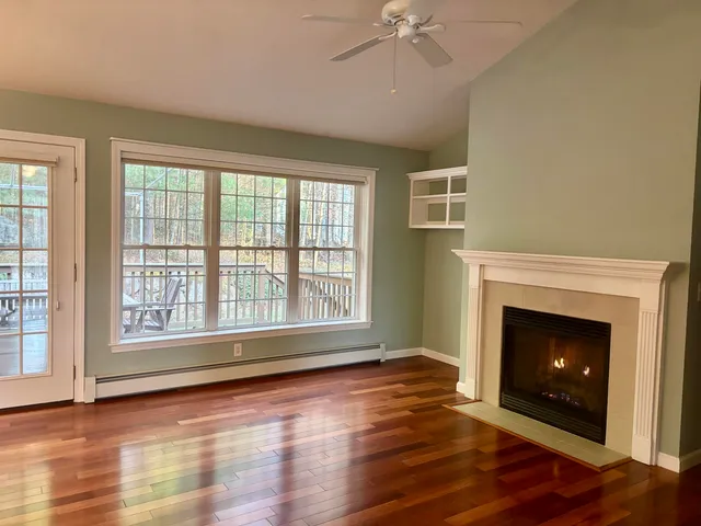 $525,000 | 5 Holly Circle, Bow, NH 03304