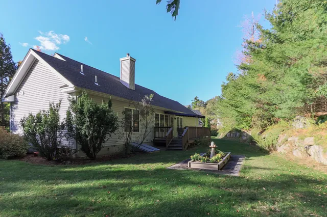 $525,000 | 5 Holly Circle, Bow, NH 03304