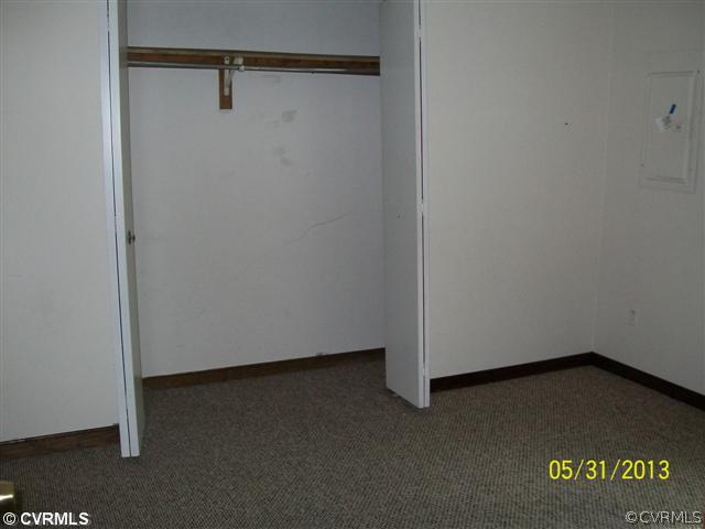 8908 Hawkbill Road Richmond, VA 23237 - Photo 5 of 10 Interior Space/Layout - interior