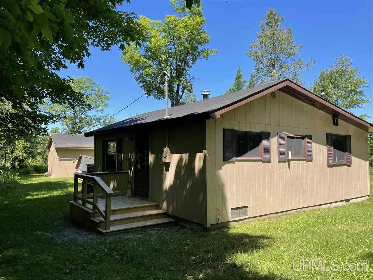12103 V 25 Road Rapid River, MI 49878 - Photo 4 of 44