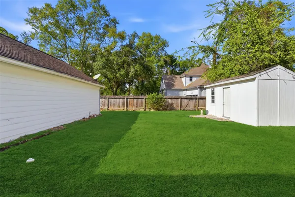 $2,495 | 1406 Grand Valley Drive, Houston, TX 77090
