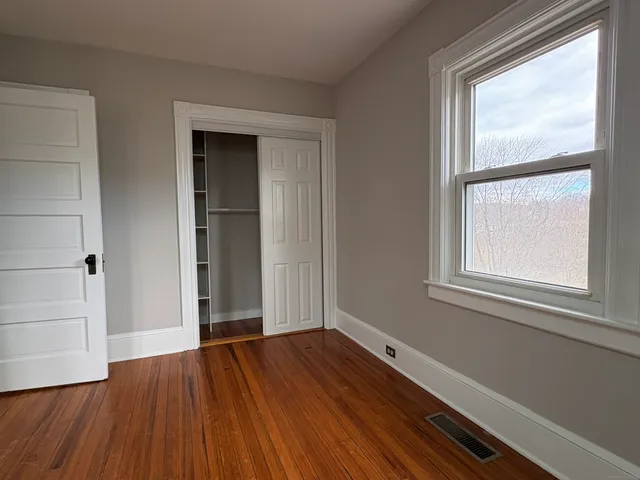 $2,182 | 15 Omo Street, Middletown, CT 06457