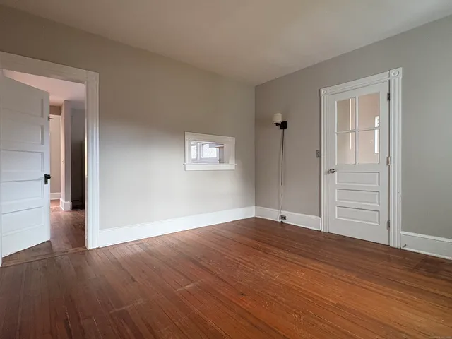 $2,182 | 15 Omo Street, Middletown, CT 06457