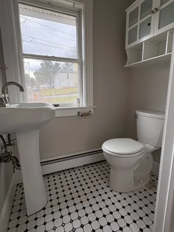 $2,182 | 15 Omo Street, Middletown, CT 06457