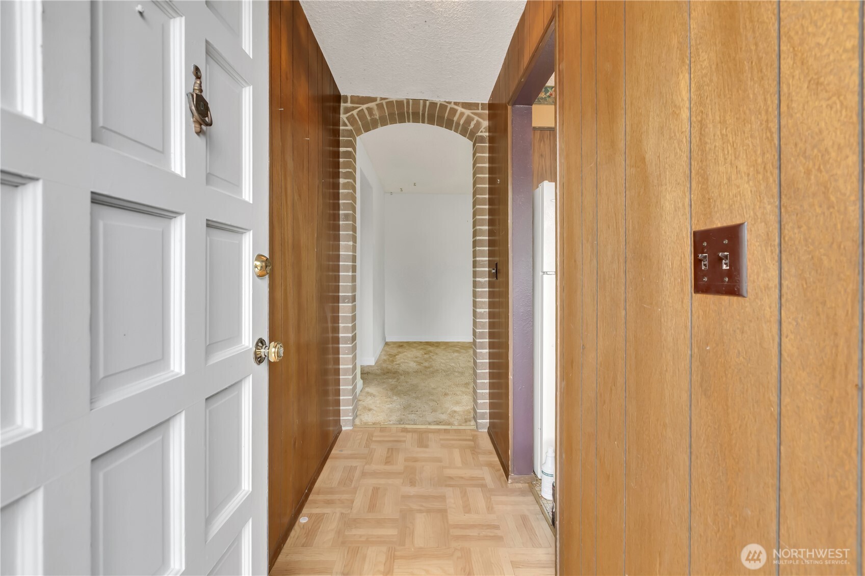 412 213th Place Southwest, Unit 21D Bothell, WA 98021 - Photo 6 of 28 a view of a bathroom with a glass door