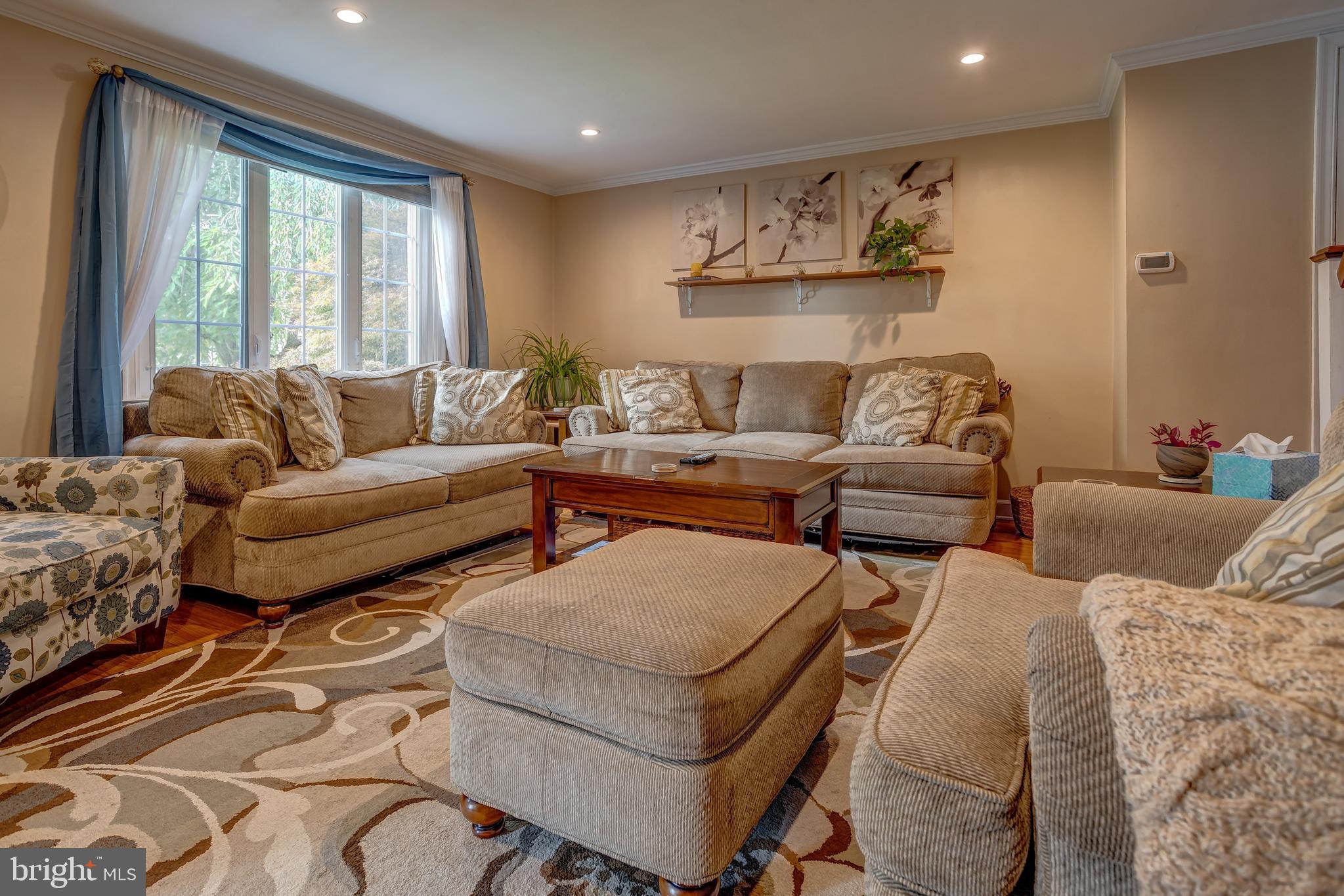 561 Hawarden Road Springfield, PA 19064 - Photo 8 of 43