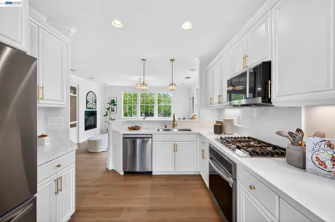 $1,000,000 | 810 Joree Lane, San Ramon, CA 94582