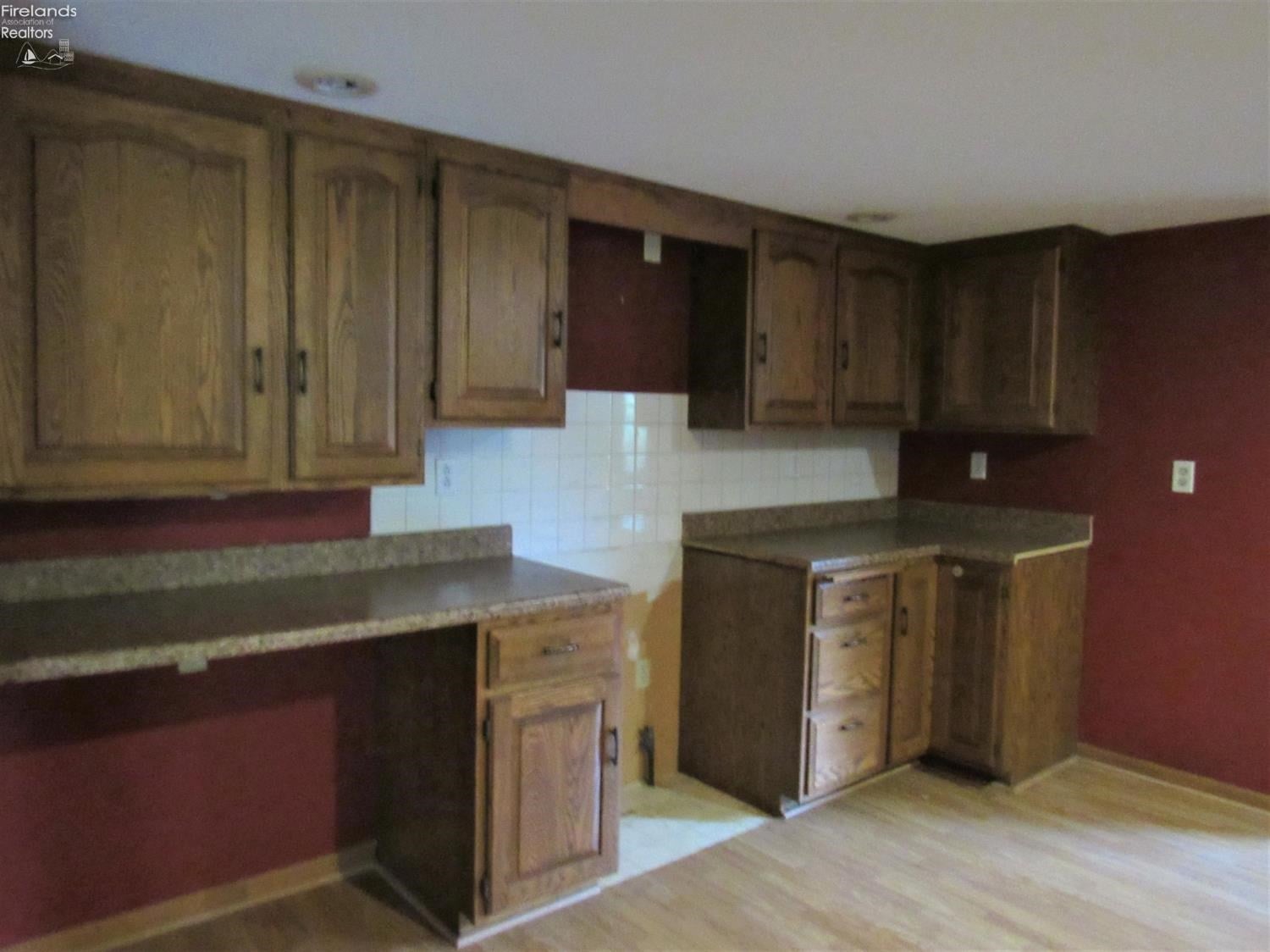 2614 Merriweather Road Sandusky, OH 44870 - Photo 6 of 14 Gallery Image 6