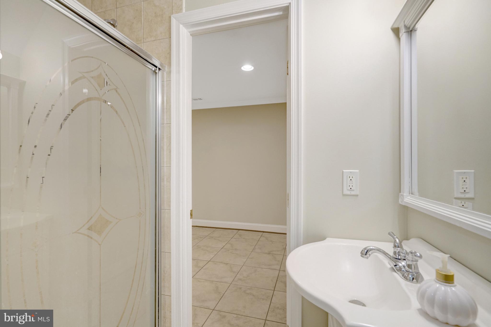 8304 Five Gates Road Annandale, VA 22003 - Photo 71 of 91