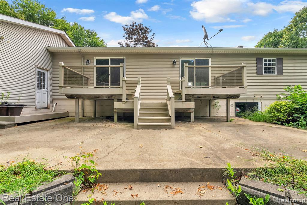 72021 Romeo Plank Road Armada, MI 48005 - Photo 18 of 46