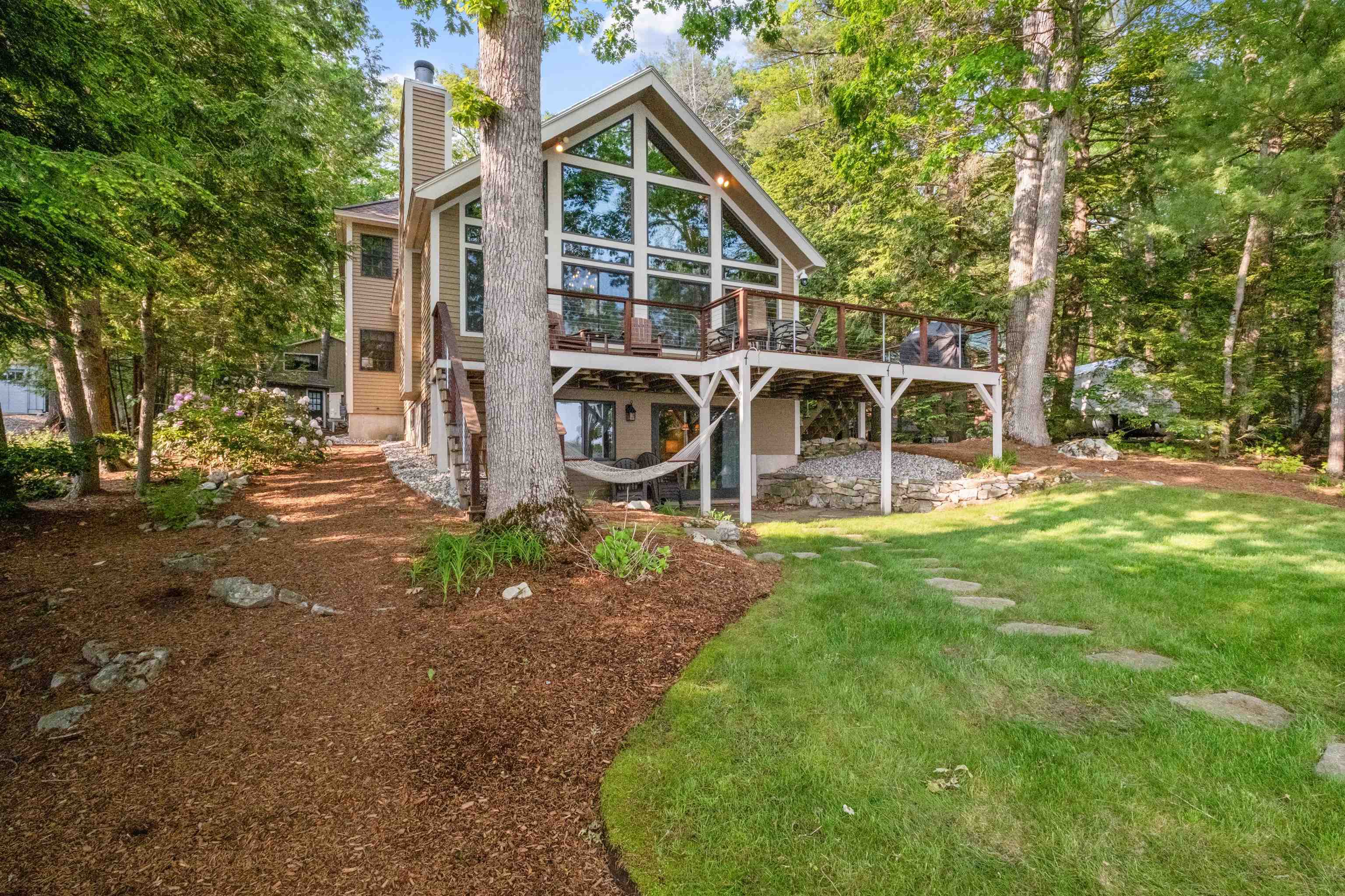 71 Oak Landing Road Moultonborough, NH 03254 - Photo 5 of 56