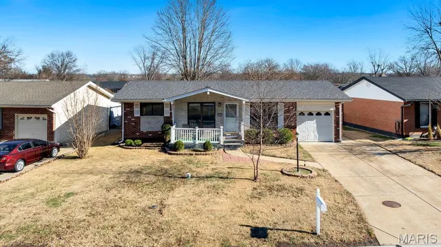 $209,900 | 3319 Biscayne Boulevard, Arnold, MO 63010