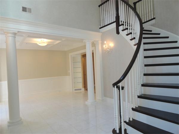 10 Stonegate Road Hopkinton, MA 01748 - Photo 12 of 26 Gallery Image 12