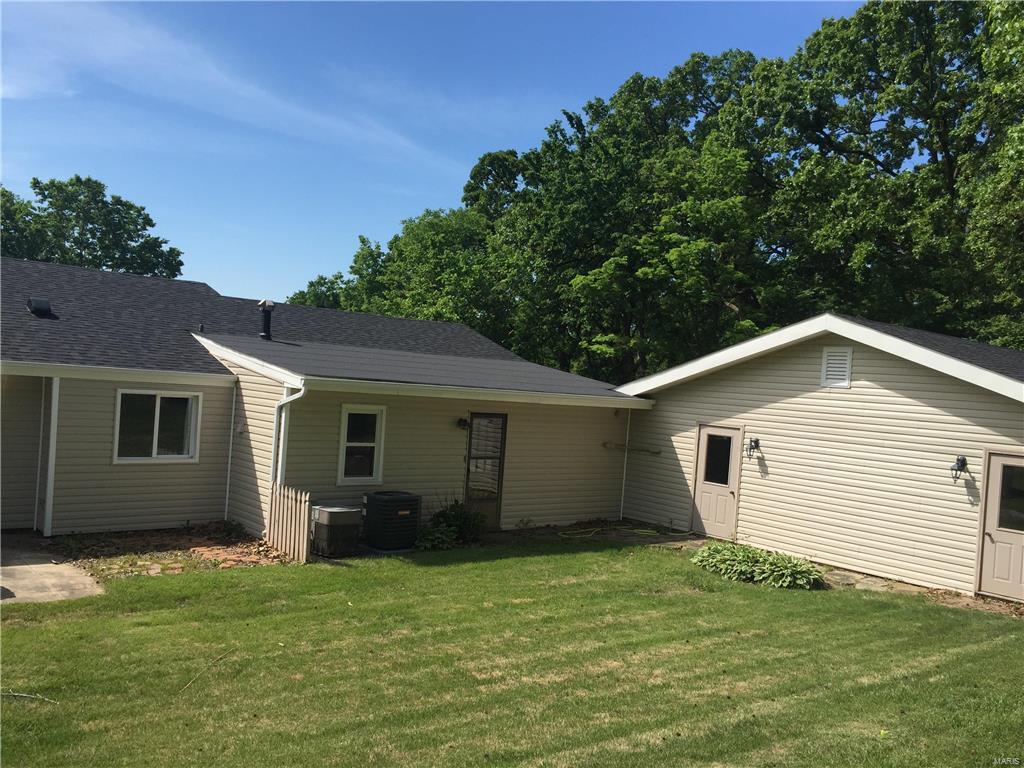 12225 Robyn Road St. Louis, MO 63127 - Photo 2 of 19 Gallery Image 2