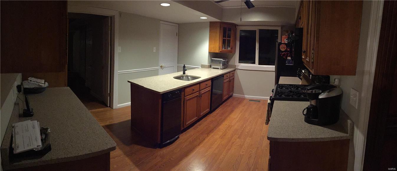 12225 Robyn Road St. Louis, MO 63127 - Photo 7 of 19 Gallery Image 7