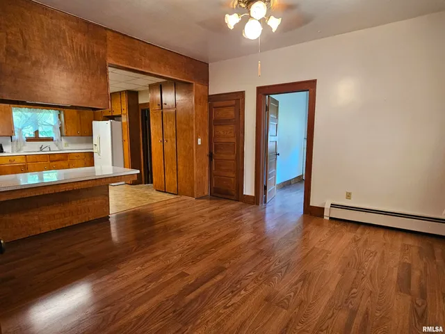 $183,500 | 127 North Vail Street, Geneseo, IL 61254