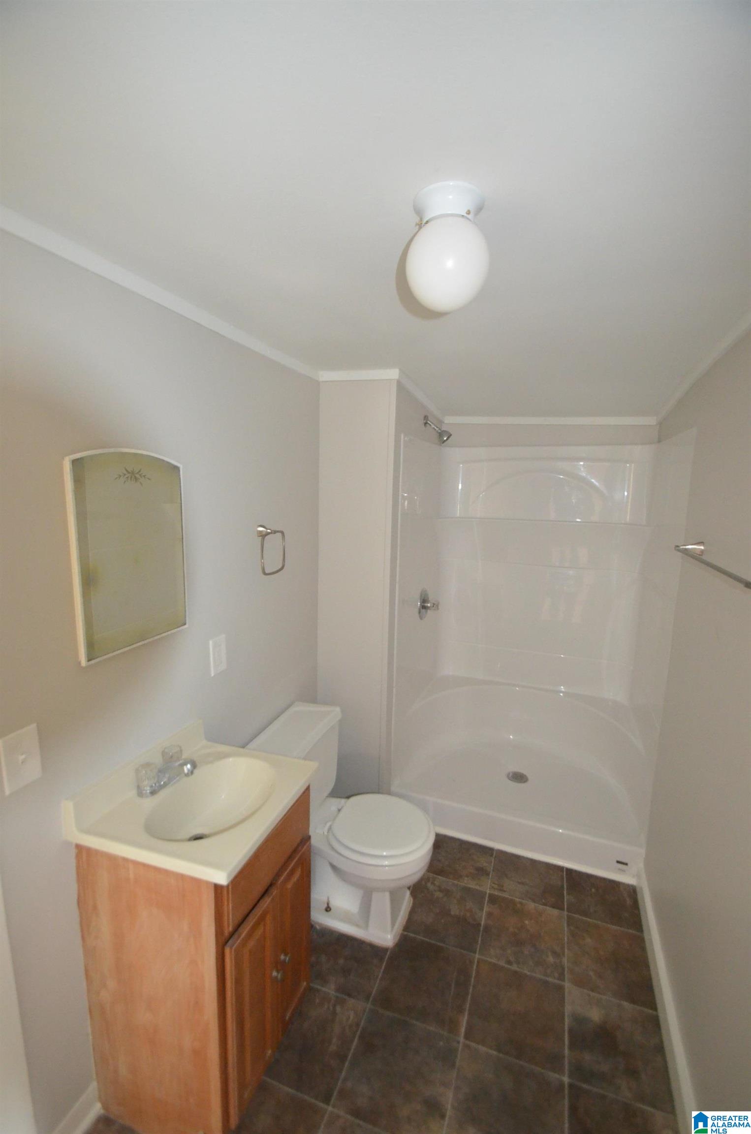 642 South Parkell Avenue Bessemer, AL 35023 - Photo 16 of 39