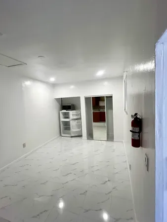 $1,300 | 2321 Tarpon Drive, Unit 2, Miramar, FL 33023
