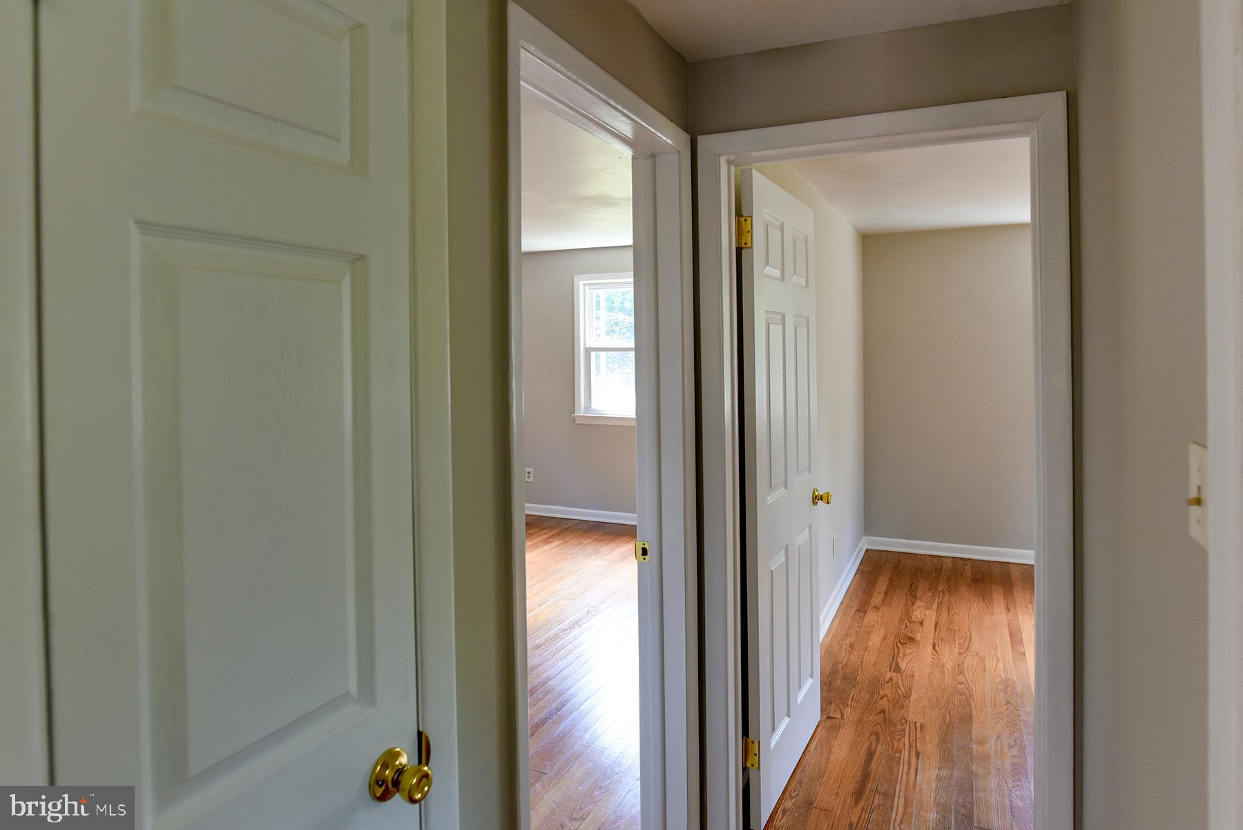 11828 Patrick Road Hagerstown, MD 21742 - Photo 17 of 29 Hallway