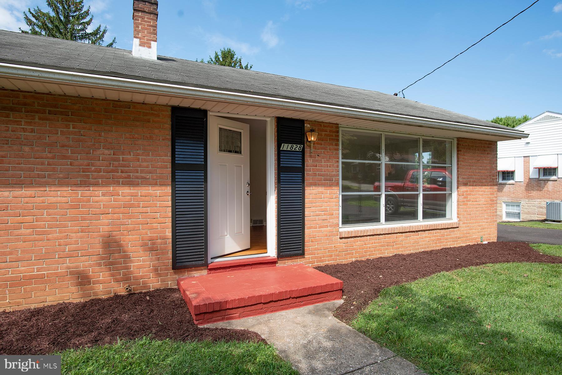 11828 Patrick Road Hagerstown, MD 21742 - Photo 4 of 29 Gallery Image 4