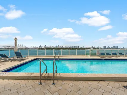 $1,100,000 | 650 West Avenue, Unit 1208, Miami Beach, FL 33139