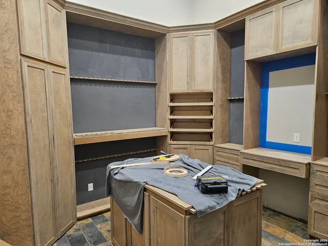 $1,800,000 | 225 Arrowhead Lane, Pipe Creek, TX 78063