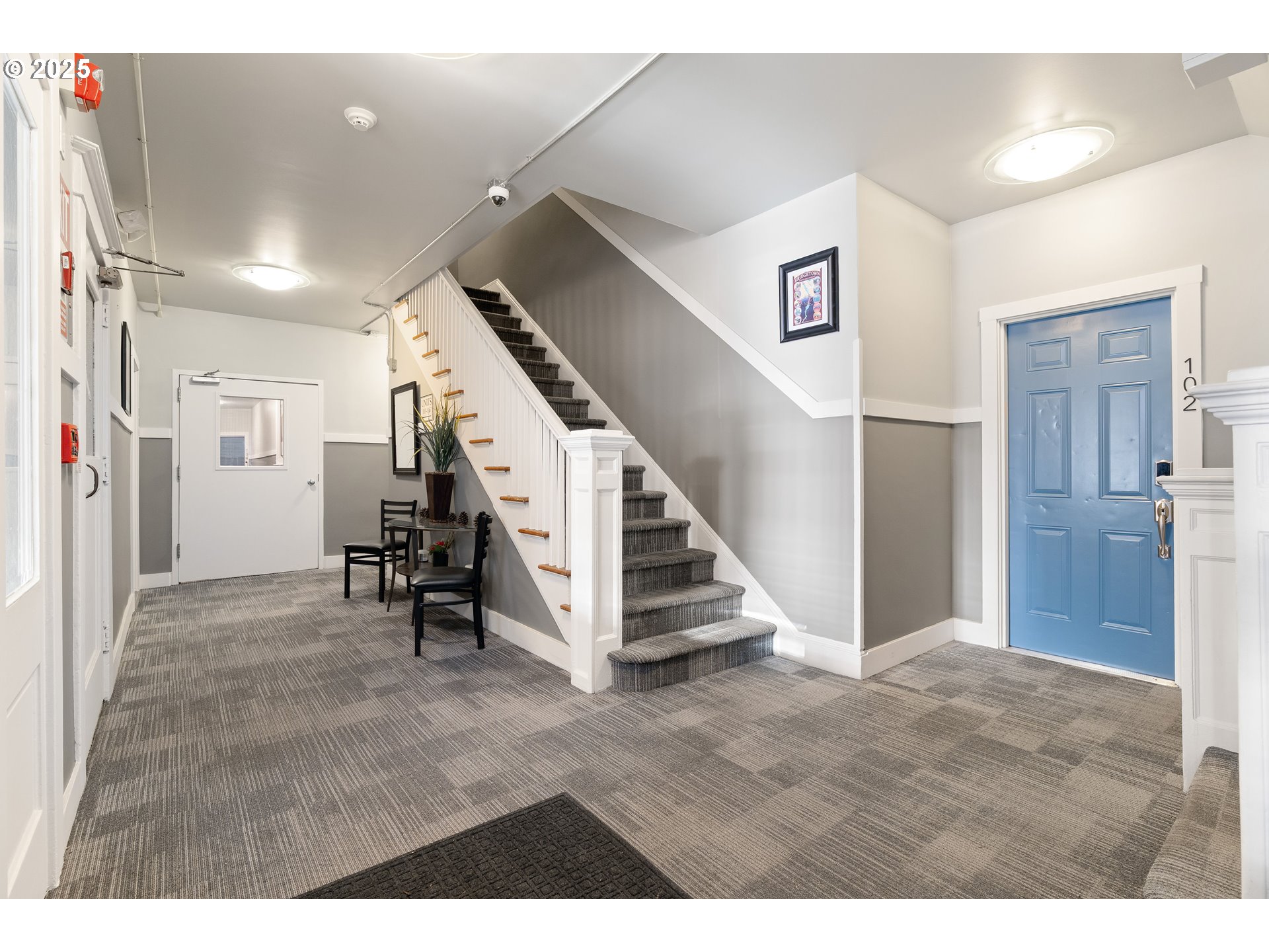 1104 Southwest Columbia Street, Unit 203 Portland, OR 97201 - Photo 4 of 25