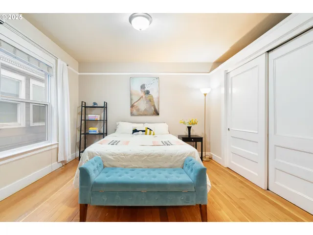 $165,000 | 1104 Southwest Columbia Street, Unit 203, Portland, OR 97201