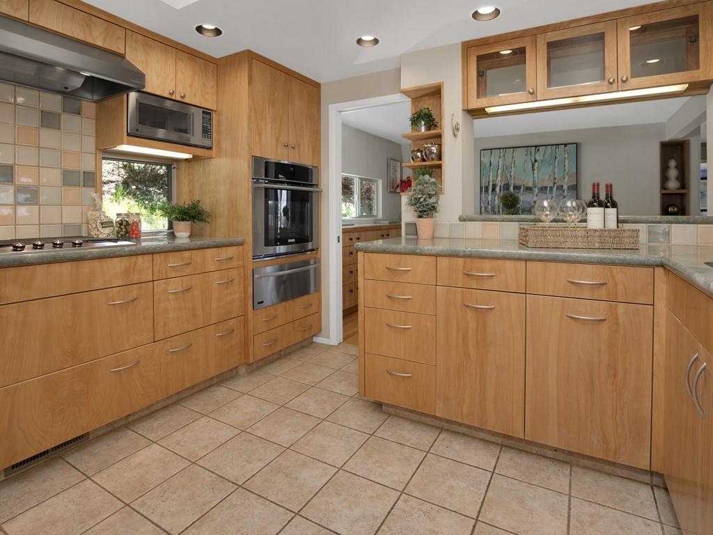 20143 Beatty Ridge Road Los Gatos, CA 95033 - Photo 13 of 38