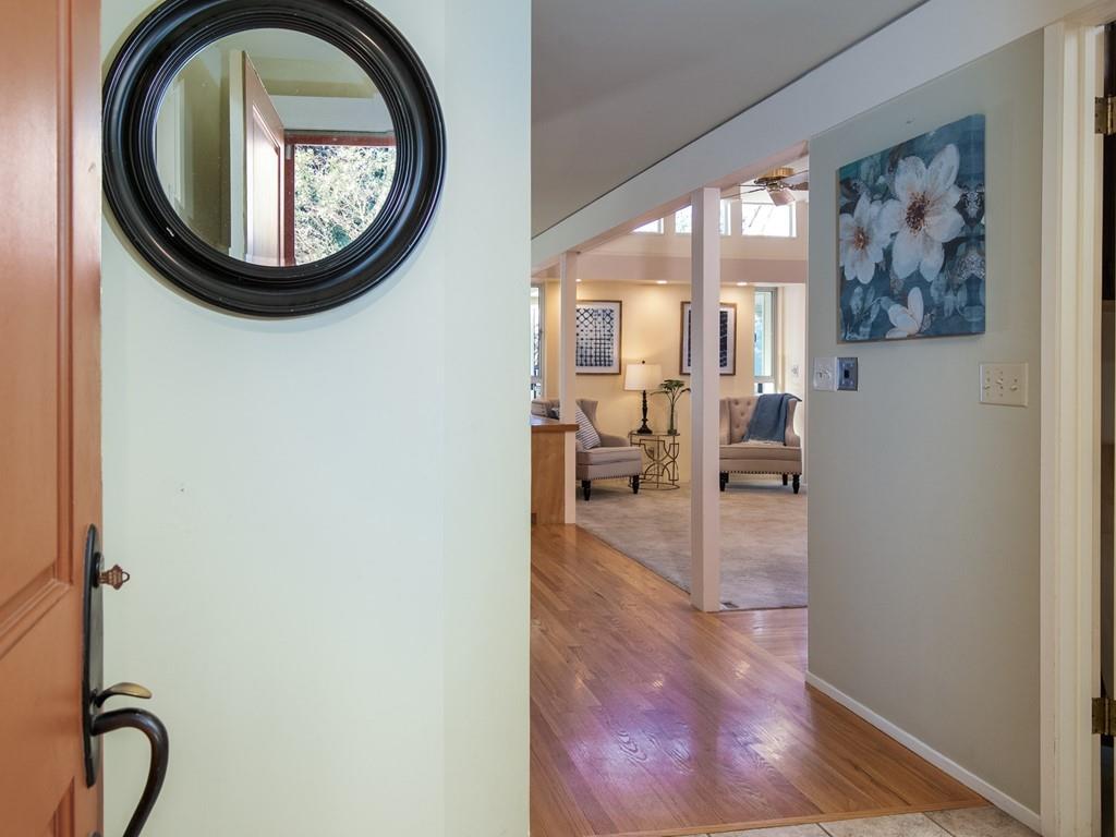 20143 Beatty Ridge Road Los Gatos, CA 95033 - Photo 5 of 38