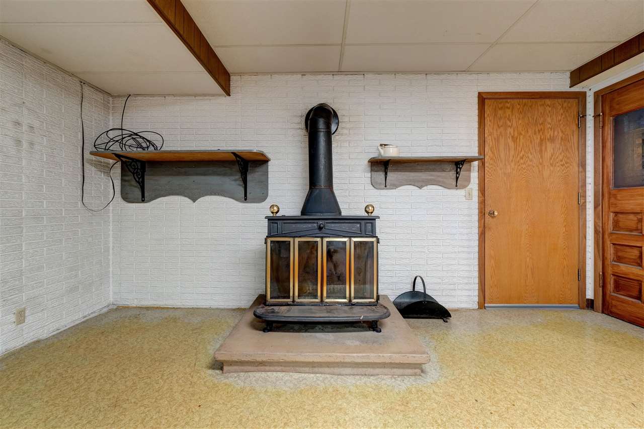 837 3rd Place Kalona, IA 52247 - Photo 30 of 42 Gallery Image 30