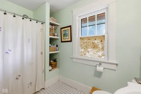 $350,000 | 1124 North Tacoma Avenue, Indianapolis, IN 46201