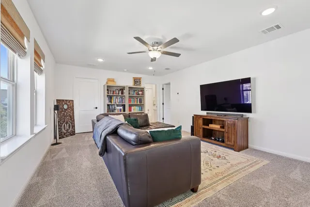 $925,000 | 2913 Fallcrest Bend, Leander, TX 78641