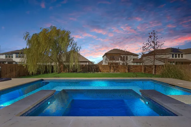 $925,000 | 2913 Fallcrest Bend, Leander, TX 78641