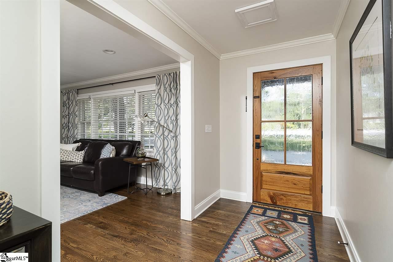 201 Arundel Road Greenville, SC 29615 - Photo 3 of 30 Gallery Image 3