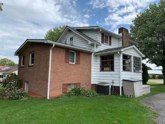 853 Nature Run Road Ligonier, PA 15658 - Photo 3 of 18 Gallery Image 3