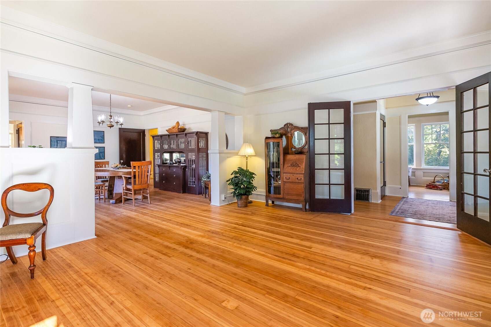 3905 Idaho Street Bellingham, WA 98229 - Photo 12 of 40 a view of livingroom with furniture and wooden floor
