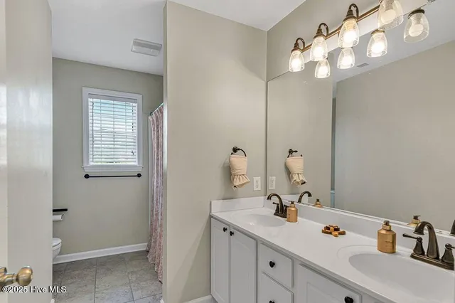 $2,400 | 329 Iverleigh Lane, Jacksonville, NC 28540